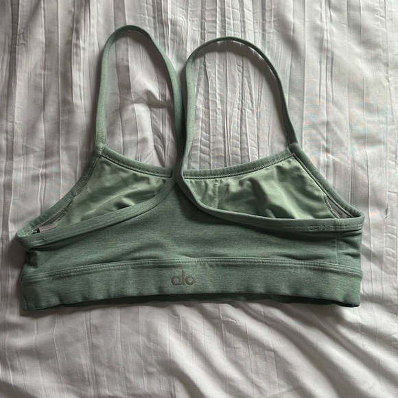 Alo yoga sports bra - Picture 2 of 2